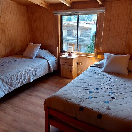 Hostal Y Cabanas Ventisquero Puerto Puyuguapi Luaran gambar
