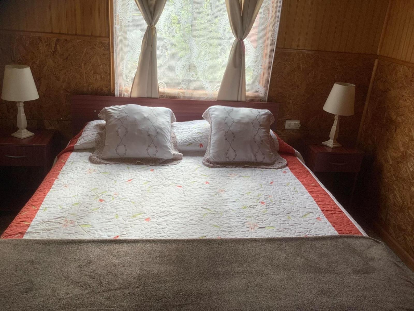 Hostal Y Cabanas Ventisquero Puerto Puyuguapi Bilik gambar